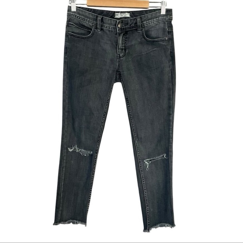 Free People Women's Black Ripped Distressed Skinny Jeans Size 27​